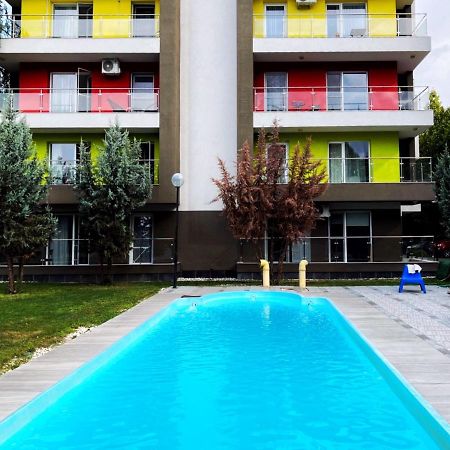 The Airport Loft Appartement Otopeni Buitenkant foto